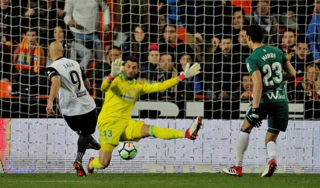 La dupla Zaza-Rodrigo se reencuentra con el gol