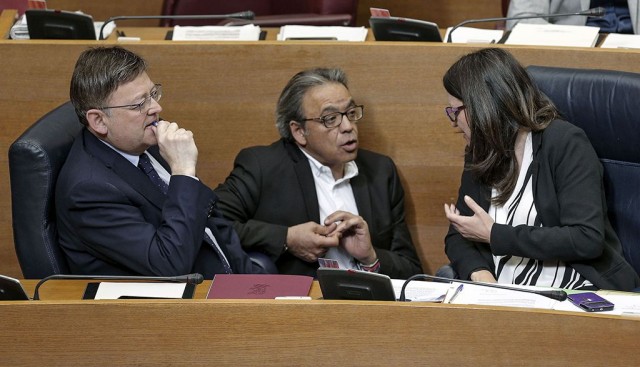 Debate interno en el PSPV sobre las posibilidades de sortear el referéndum del Estatut