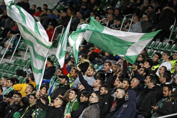 Desde este martes los aficionados del Elche pueden adquirir su entrada para el derbi de Alcoy