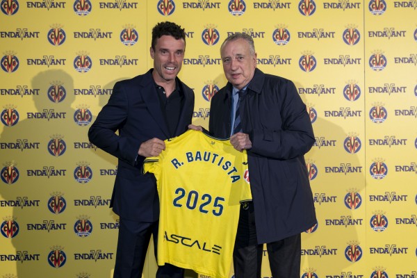 Roberto Bautista renueva su vínculo con el Villarreal a través del programa Endavant Esports