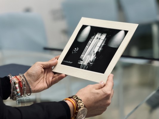 El Ayuntamiento de Archena reconoce el trabajo del artista Miguel Ángel López, nominado a un Goya de Fotografía