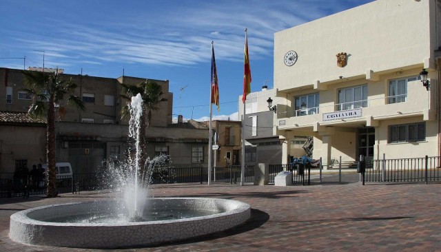 Operación policial en el Ayuntamiento de Casinos relacionada con el 'caso Avialsa'