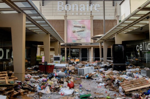 Castellana Properties mantiene la intención de comprar el centro comercial Bonaire tras la Dana