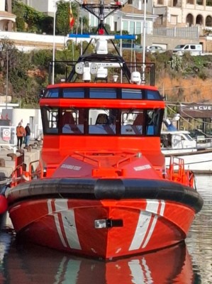 Transportes renueva la flota de embarcaciones rápidas con una nueva salvamares en Xàbia