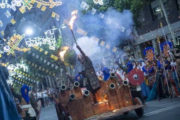 Xixona expone en Fitur su Navidad, fiestas de Moros y Cristianos y gastronomía
