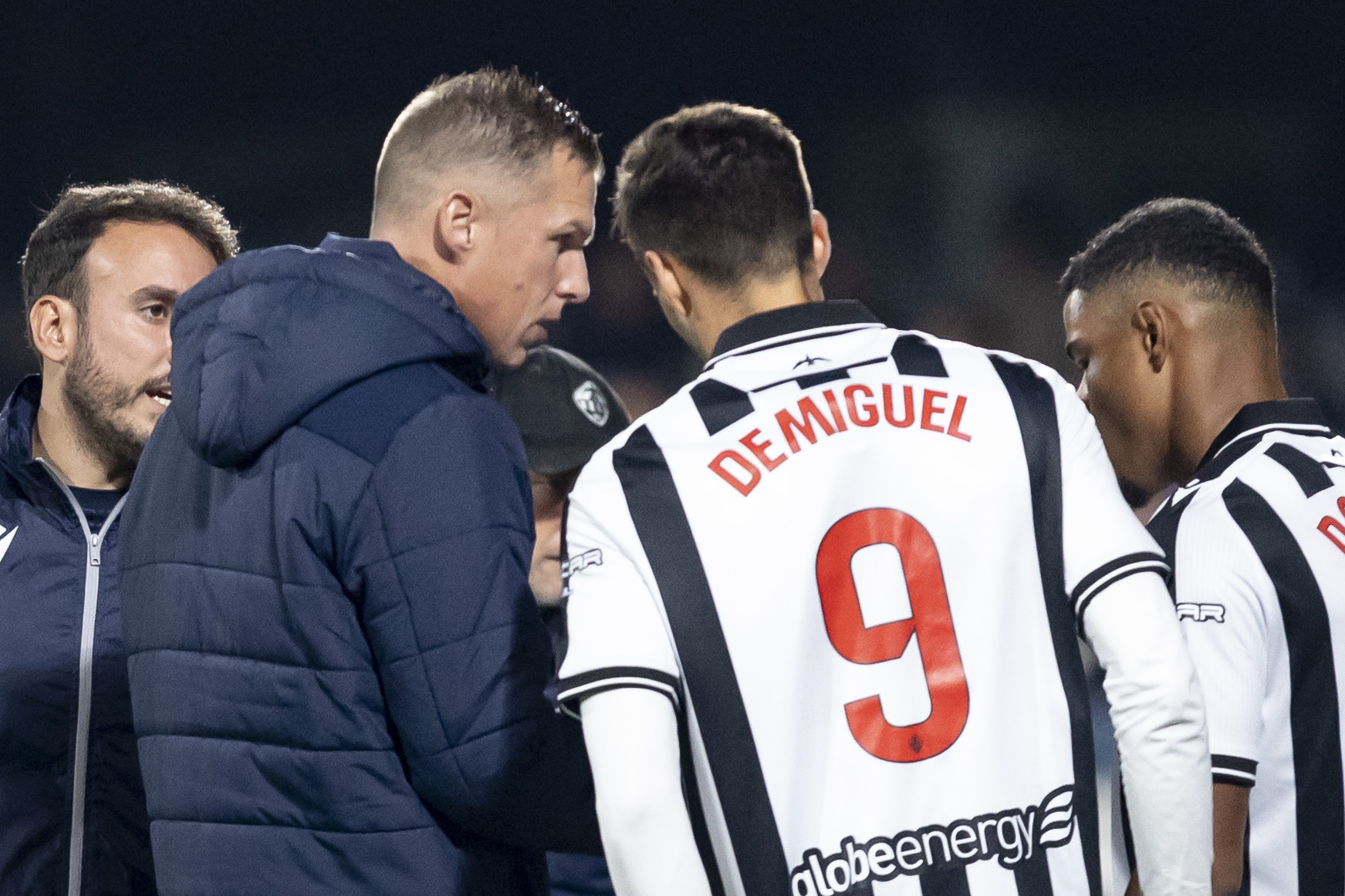 La hora de Plat: debuta como primer técnico tras años de ayudante y de jugador profesional
