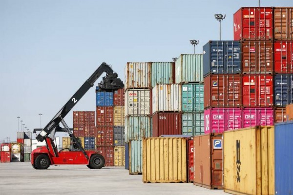 El déficit comercial bajó un 2,7 % hasta noviembre y se sitúa en los 36.154 millones

