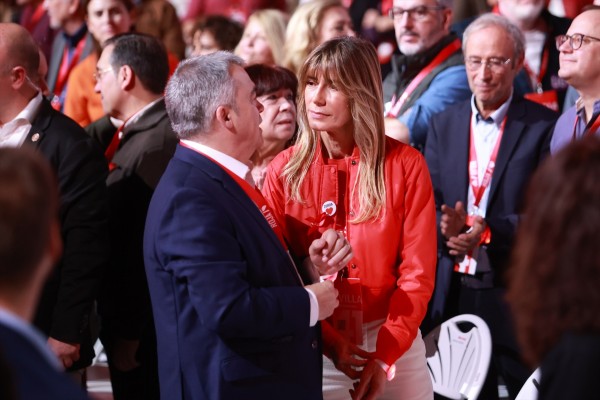 El juez del caso 'Begoña Gómez' interroga este miércoles a representantes de Google, Indra y Telefónica por el software
