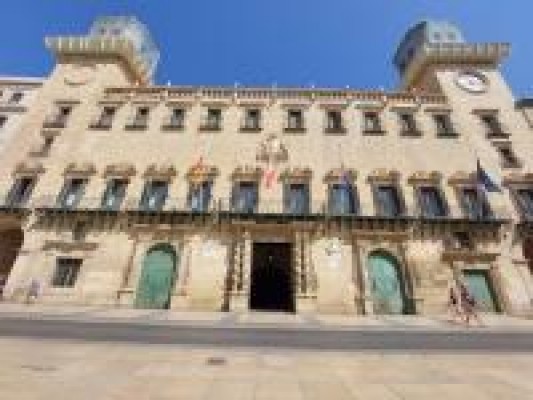 El Consell prepara una subida del Impuesto de Patrimonio para 2016