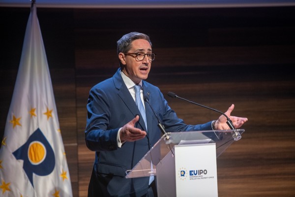 La EUIPO genera 452 millones de euros y unos 2.600 empleos,el 0,19% de la renta de la Comunitat