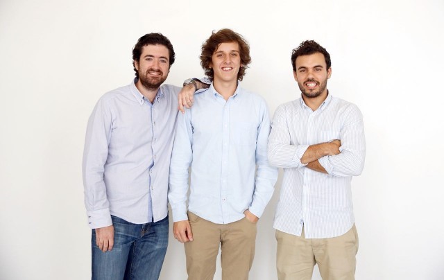 La empresa que vende flotadores de postureo, Flamingueo, alcanza el millón de facturación
