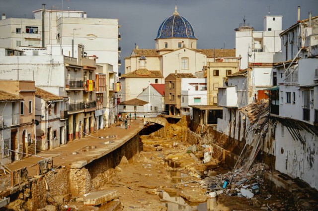 Un mes sin respuestas del Gobierno a las peticiones de los ayuntamientos por la Dana