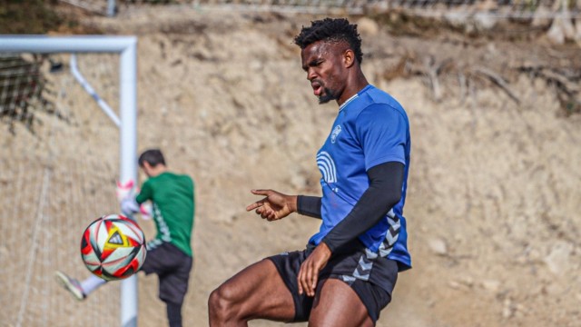El Yeclano suma a su plantilla al defensa Andrés López y al delantero Moha Traoré 