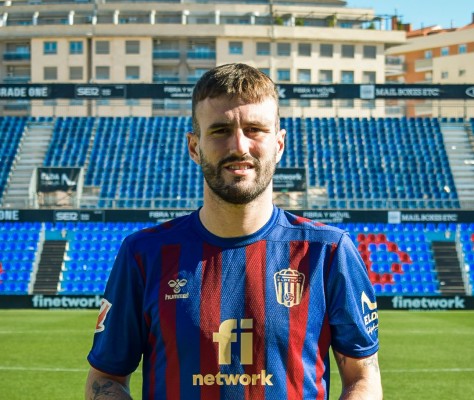 Raúl Parra: 