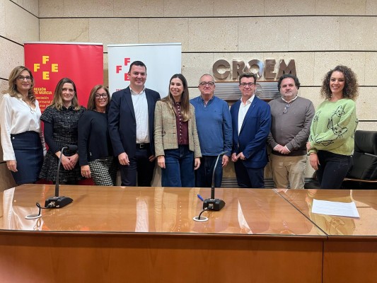 La Asociación de Oficinas de Farmacia de Murcia escoge a María Victoria Hervás como nueva presidenta