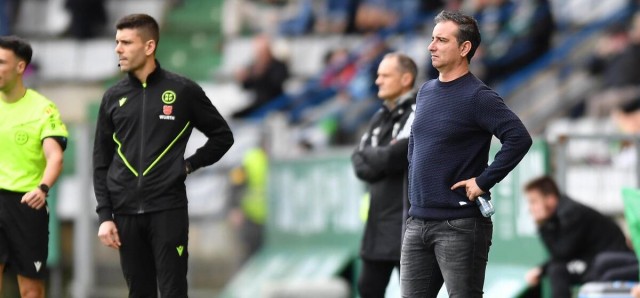El Efesé destituye a Jandro, con el equipo penúltimo y a nueve puntos de la permanencia