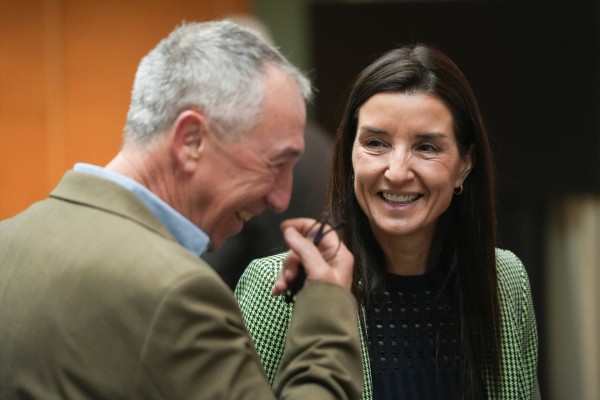 El Consell 'pasa' del informe de impacto sobre la opa del BBVA al Sabadell pactado en Corts