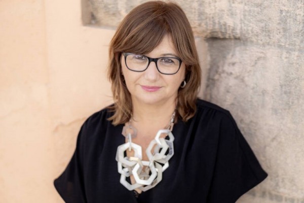 Carmen Amoraga: 