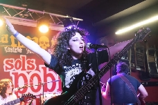 La banda castellonense Loretta's denuncia haber sido víctima de una estafa por parte de una agencia falsa