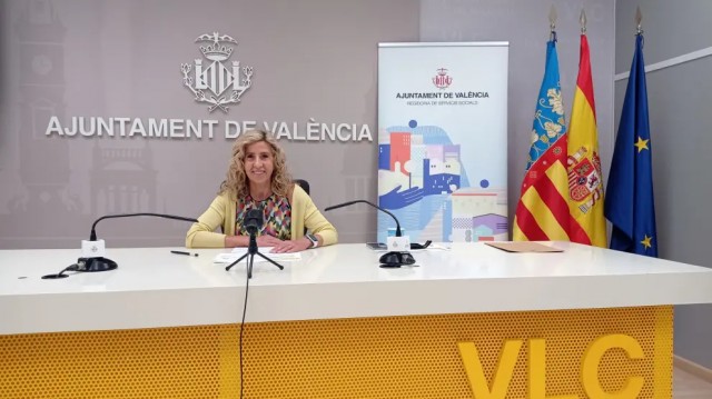 Suspendido el concurso millonario de la ayuda a domicilio de València por errores en los pliegos
