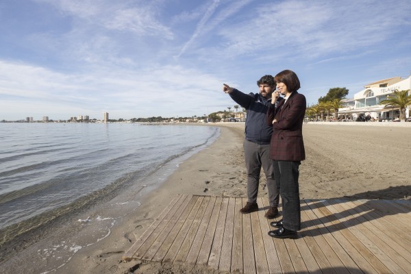 El Ministerio y la Región se dan la mano para invertir 5 millones en tecnología y desnitrificar el acuífero del Mar Menor