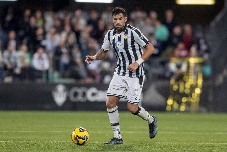 Plat recuperará a Alberto Jiménez como referencia defensiva ante el Zaragoza