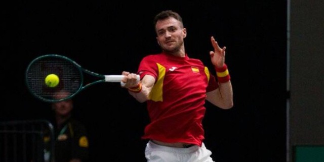 El valenciano Pedro Martínez junto a Carballés, Davidovich y Carreño en la lista de Ferrer
