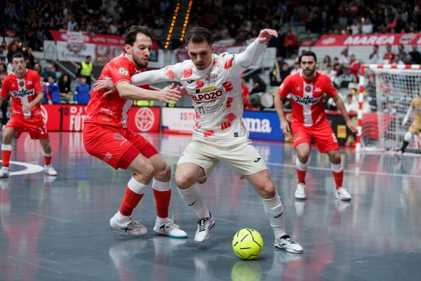 El derbi murciano deja un empate que le sabe mejor a ElPozo, que evita la derrota al final