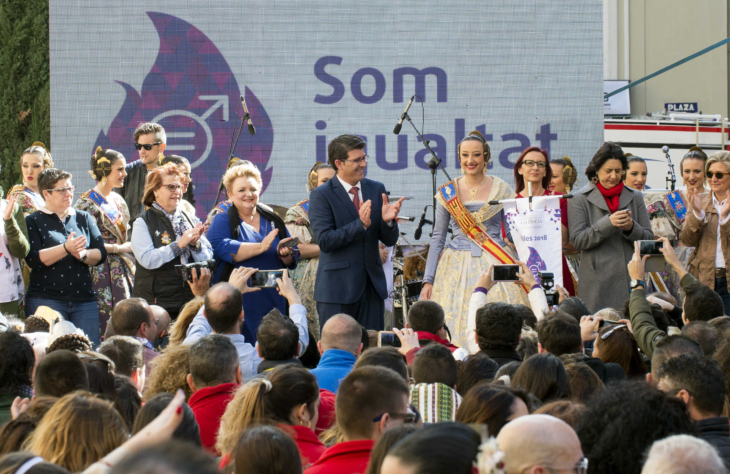 La Diputació de València pone el acento en la igualdad en su tradicional recepción fallera 