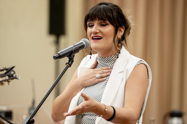 Rozalén, Zahara o Nil Moliner se alían en un concierto en favor de las sociedades musicales valencianas
