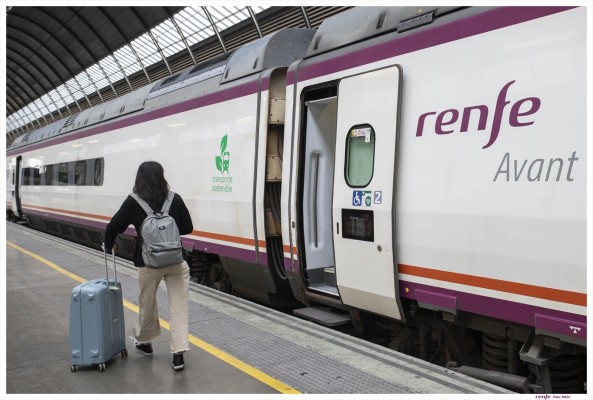 Los trenes de Cercanías tendrán un abono único de 20 euros para toda España a partir de julio