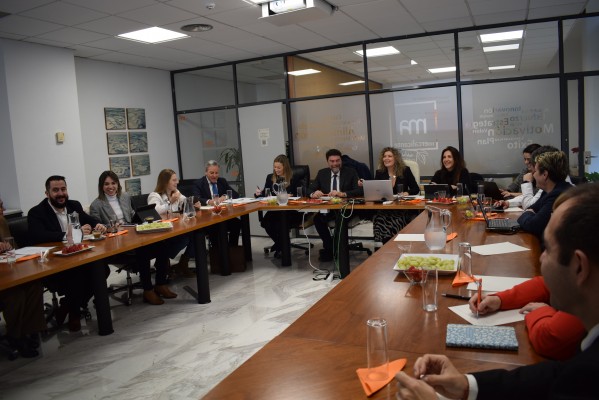 Alicante y Mercasa validan la compra de 19.500 metros de suelo para ampliar Mercalicante