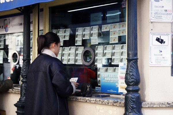 Qué pasos hay que seguir si su décimo de Lotería resulta premiado 