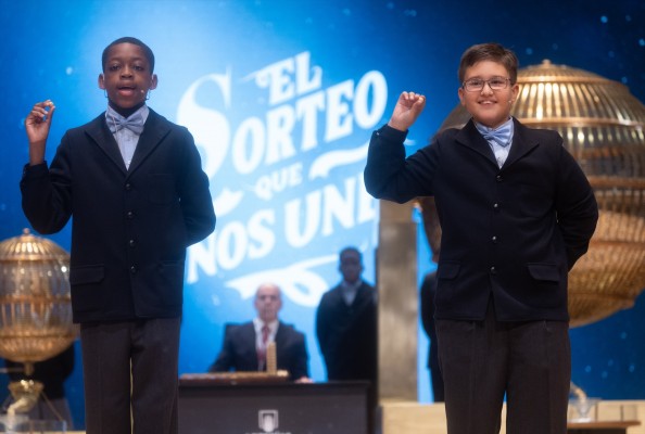 Primer quinto premio de la Lotería de Navidad: el 37.876, vendido en Elche, Alicante y València