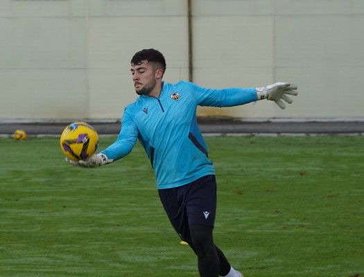 El CD Castellón regresa herido de A Coruña