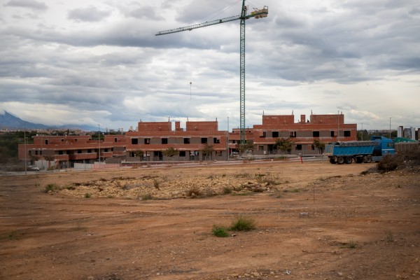 Alicante supera hasta octubre los 5.100 visados de vivienda nueva, un 10% menos que en 2023
