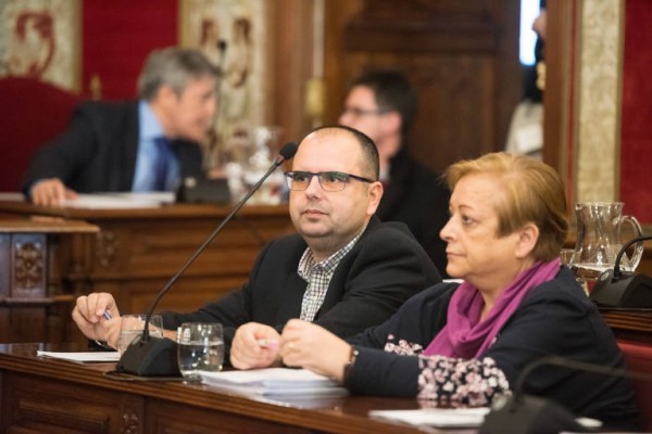 Fiscalía libra a Giménez del 'caso despido': ¿otro jugador en la partida?