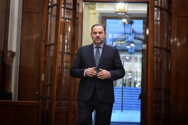 Ábalos denuncia que la UCO vulneró sus derechos al interceptar su correspondencia privada