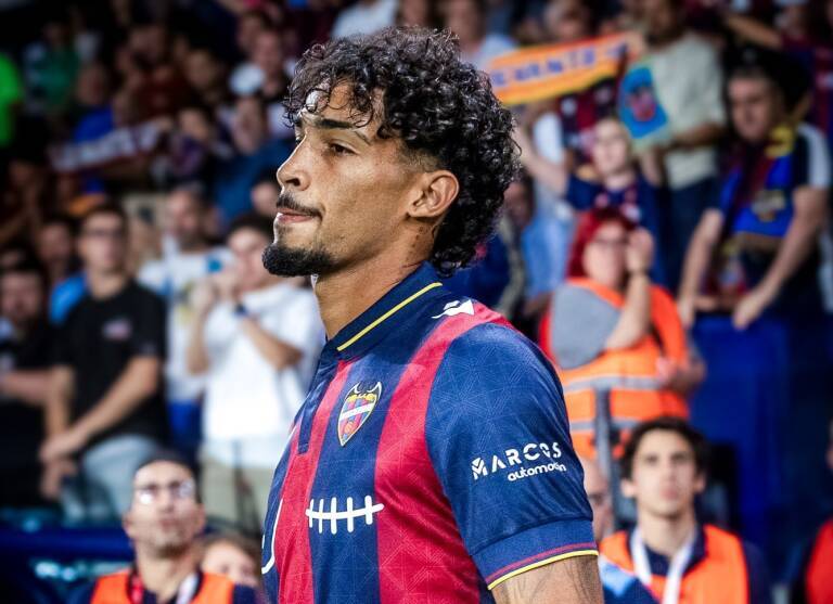 El Levante UD recibe una oferta por el brasileño Fabrício, que no viaja a Albacete
