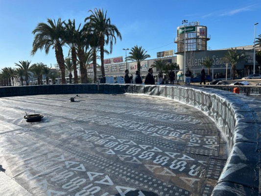 Elche comienza la reparación de una de la fuente de Altabix, puerta de entrada a la ciudad