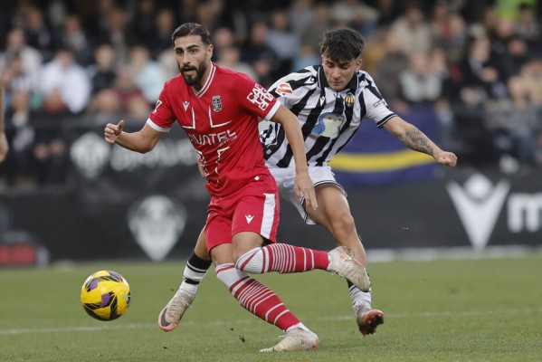 Gonzalo Pastor, el juvenil procedente del Valencia que cautiva al Castellón y a su afición