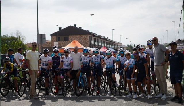 El Valverde-Ricardo Fuentes contará con 27 ciclistas en sus equipos masculino y femenino