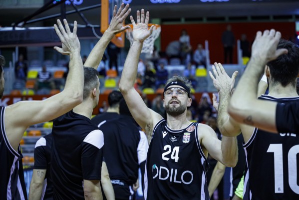 El Odilo suda para ganar al colista por 79-76 y rompe una racha de seis derrotas seguidas 