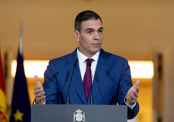 Sacar en procesión al
dictador Franco

