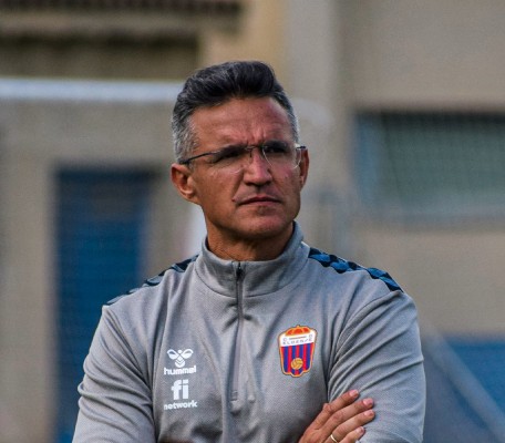 Ponz ve al Eldense favorito por jugar en casa
