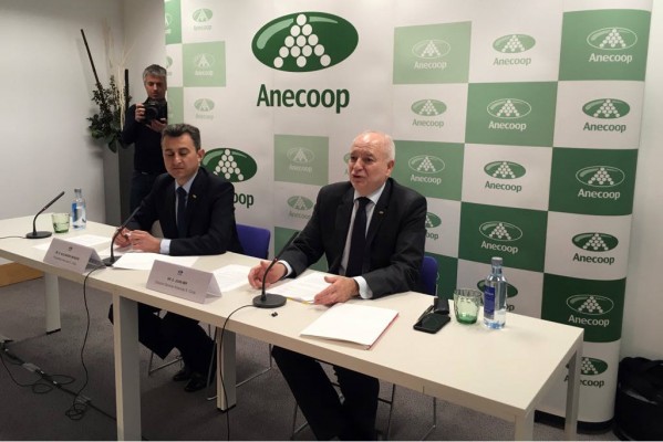 Anecoop vende un millón de toneladas por 851 millones, las mayores cifras de su historia

