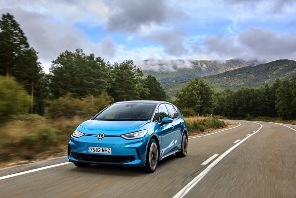 Nueva versión de acceso Volkswagen ID.3 Pure desde 21.300 euros
