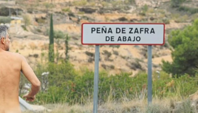 Vuelve el calendario de desnudos rurales de Peña Zafra de Abajo : 