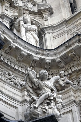 Orthem recupera la imagen original de la Catedral de Murcia tras su restauración  