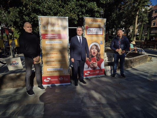 Los comercios del barrio de El Carmen impulsan las compras de Navidad con bonos de descuentos